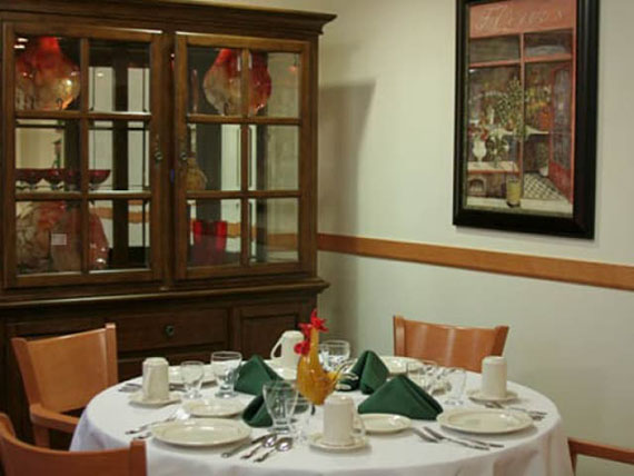 Laruelhurst Village Family Dining